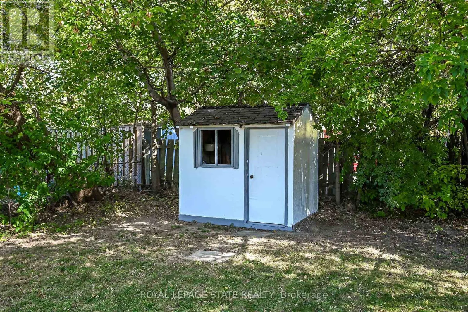 995 UPPER WELLINGTON STREET