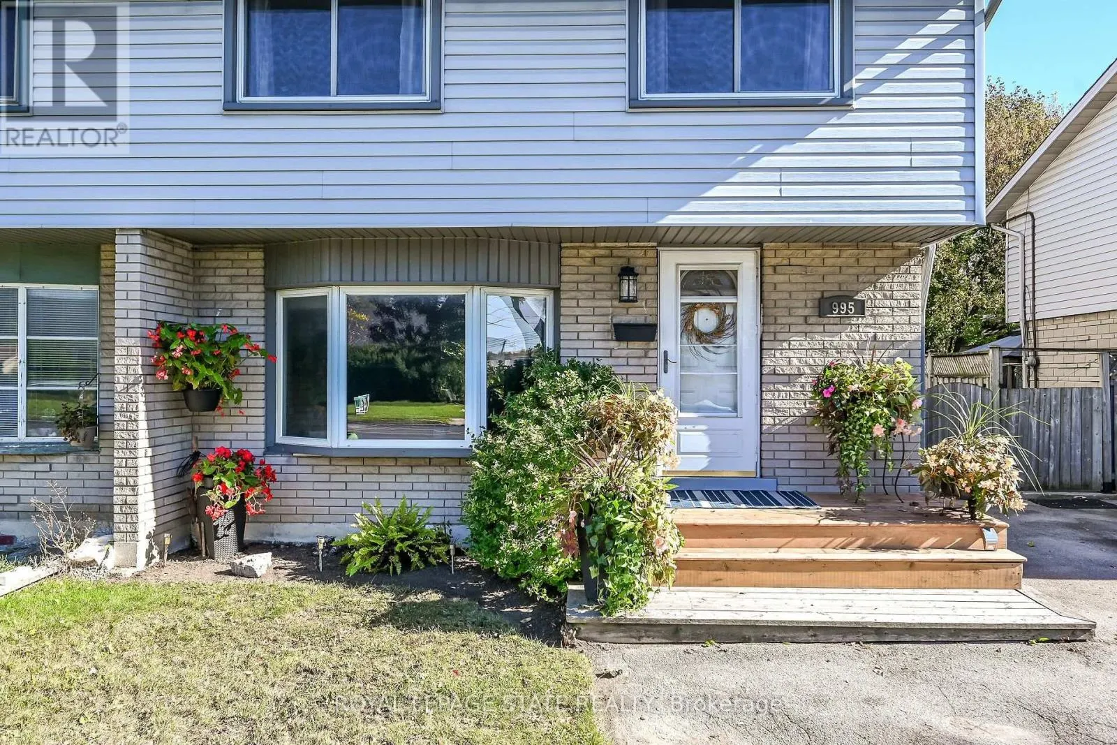 995 UPPER WELLINGTON STREET