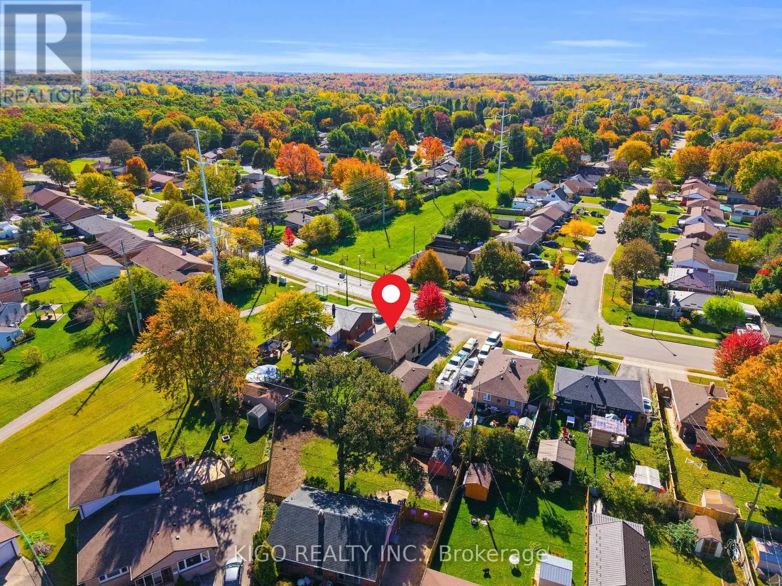 54 TWEEDSMUIR AVENUE