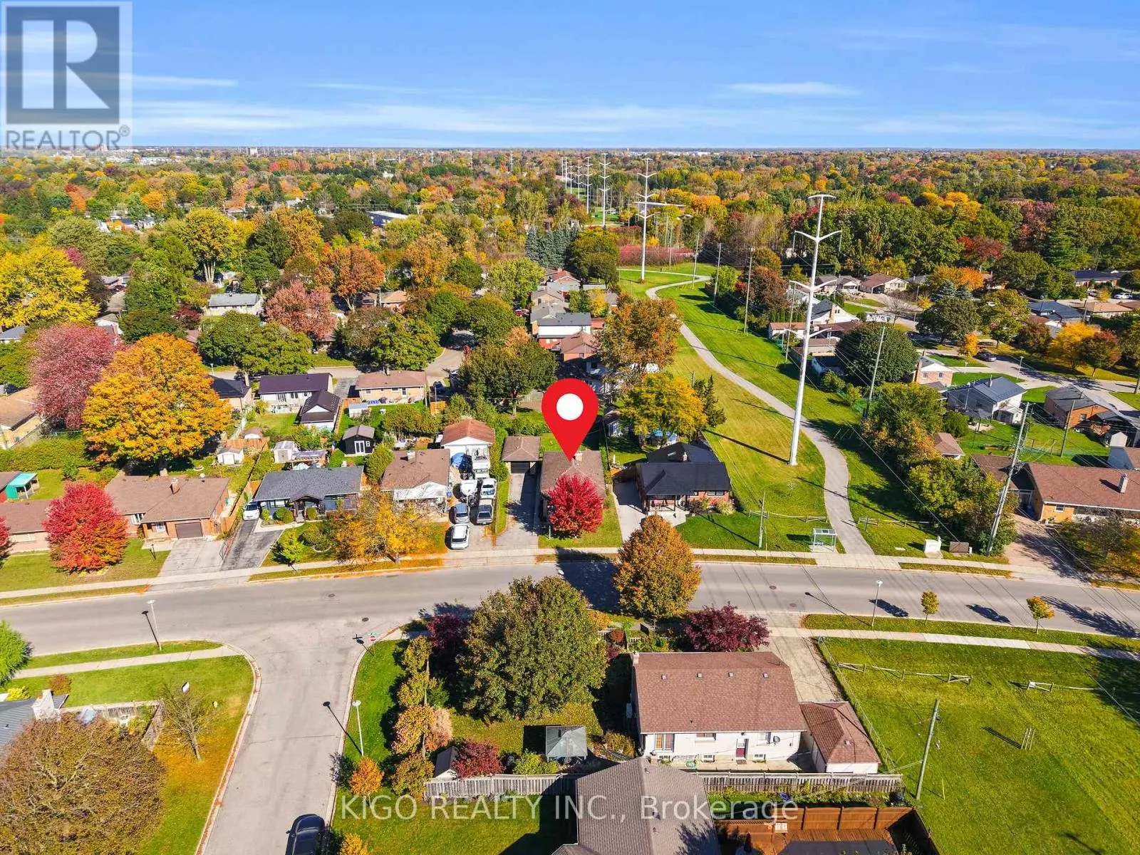 54 TWEEDSMUIR AVENUE