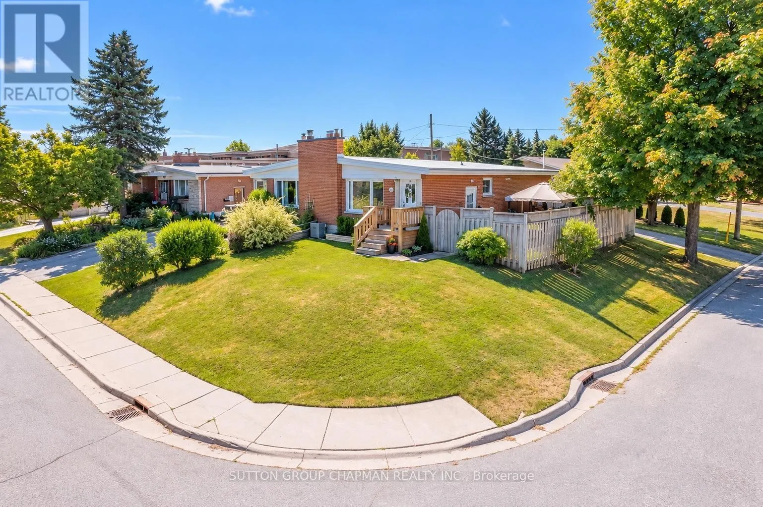 B - 43 FRONTENAC ROAD #B