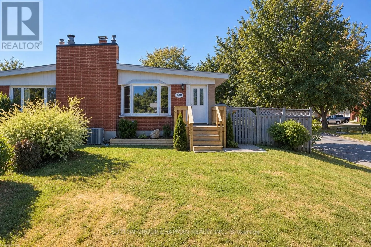 B - 43 FRONTENAC ROAD #B