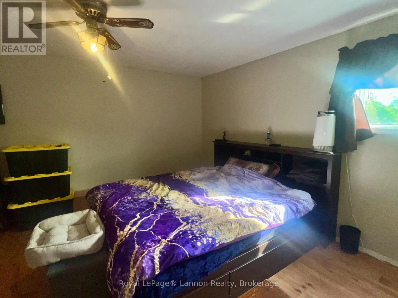 205 ABBOTT ROAD