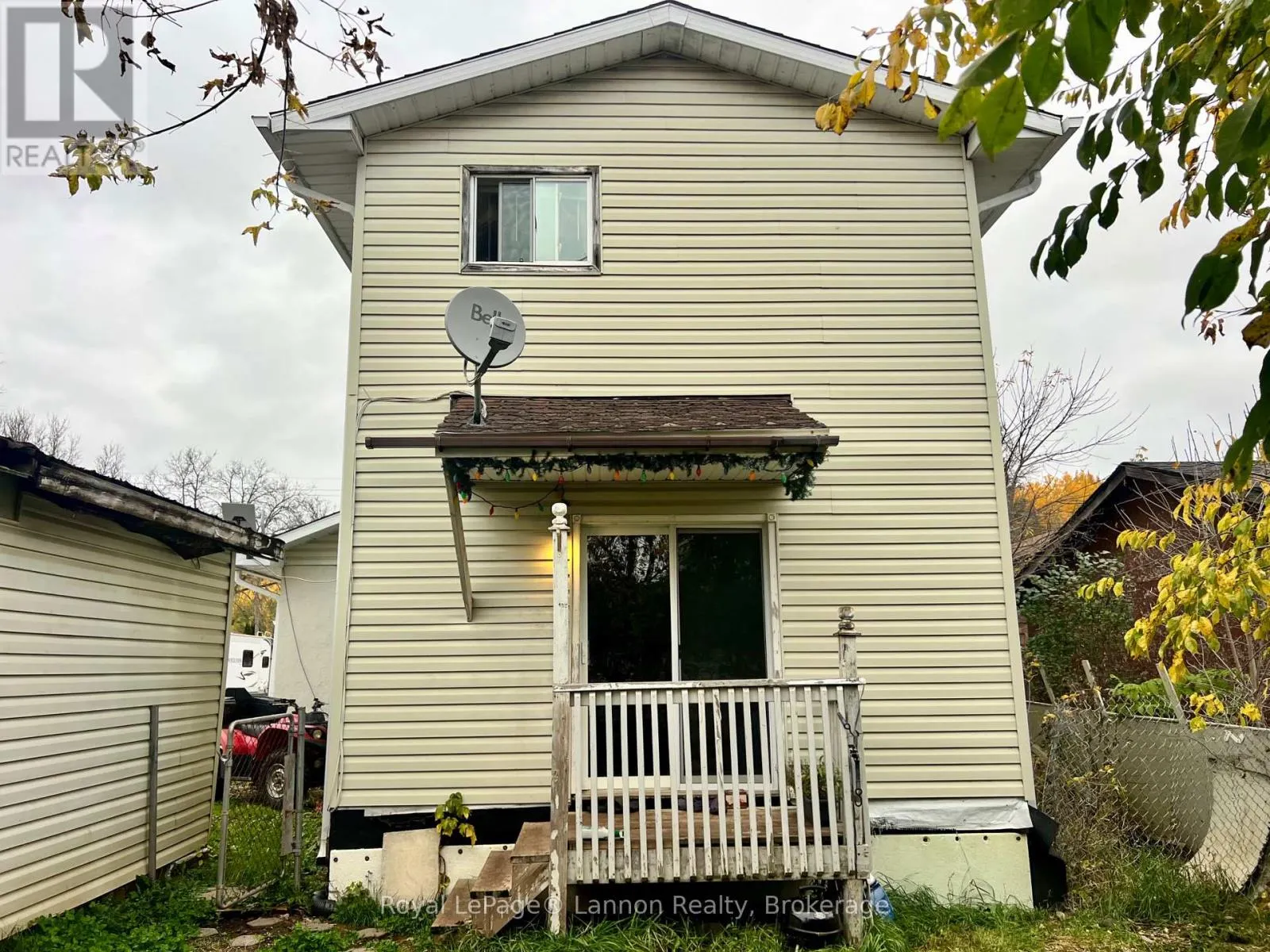 205 ABBOTT ROAD