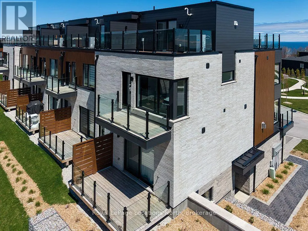 5 - 117 SLADDEN COURT #5