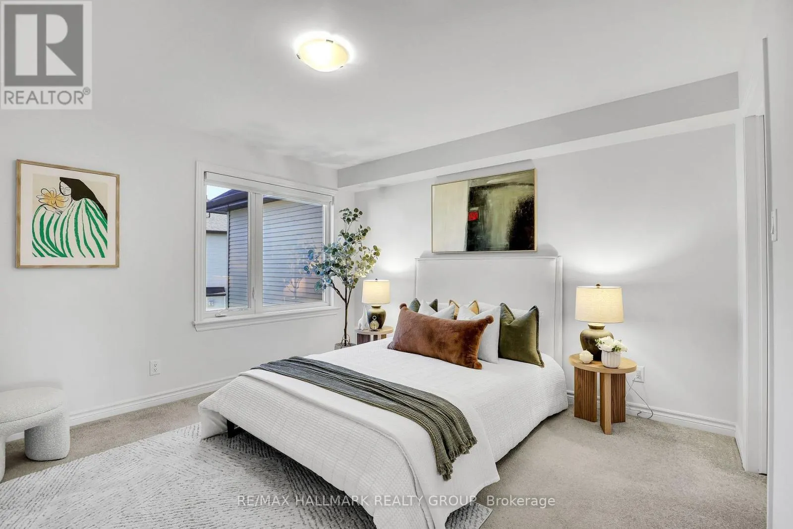 715 CAPRICORN CIRCLE