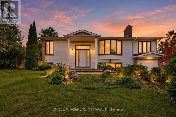 5293 MCLEAN CRESCENT