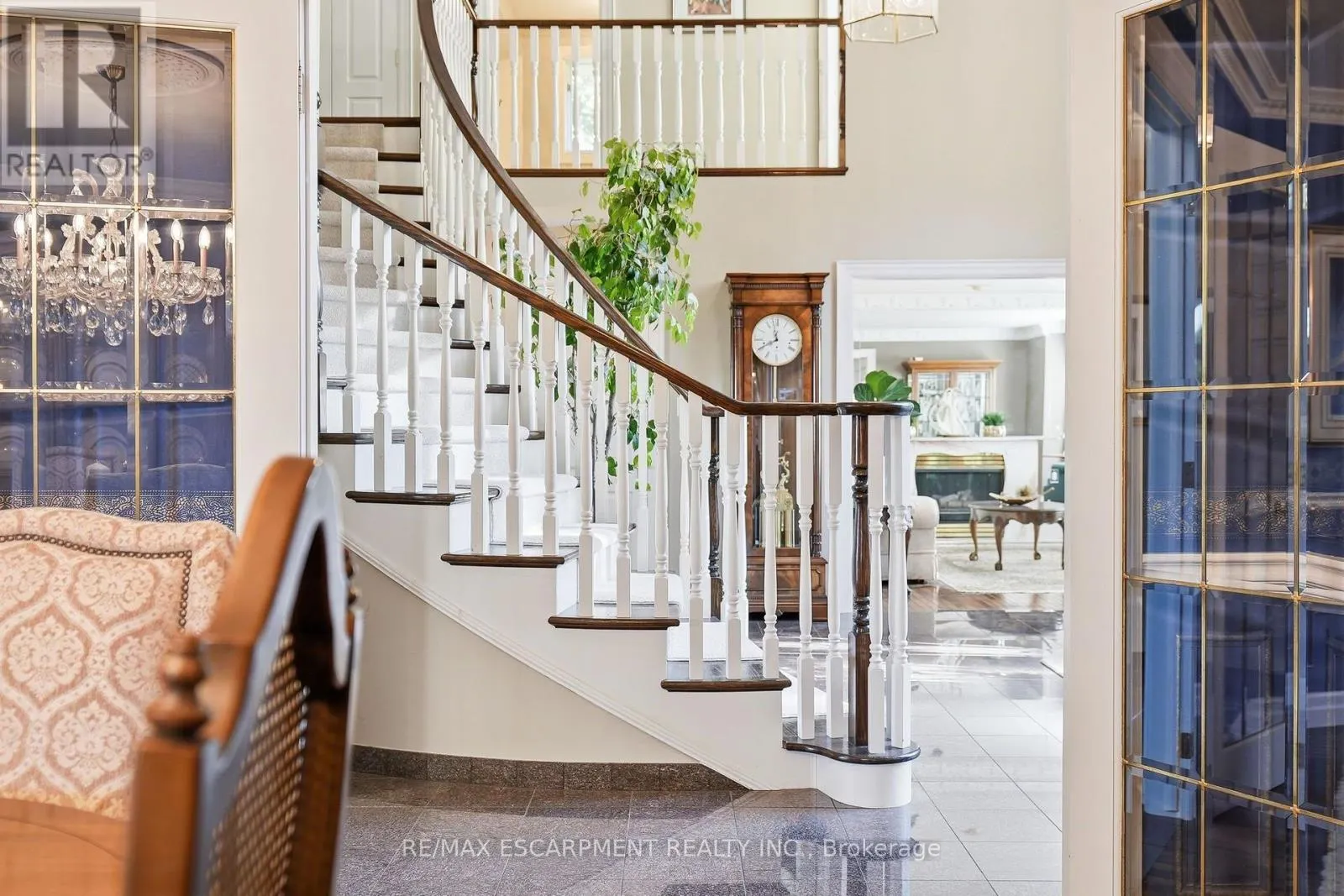 22 BURT COURT
