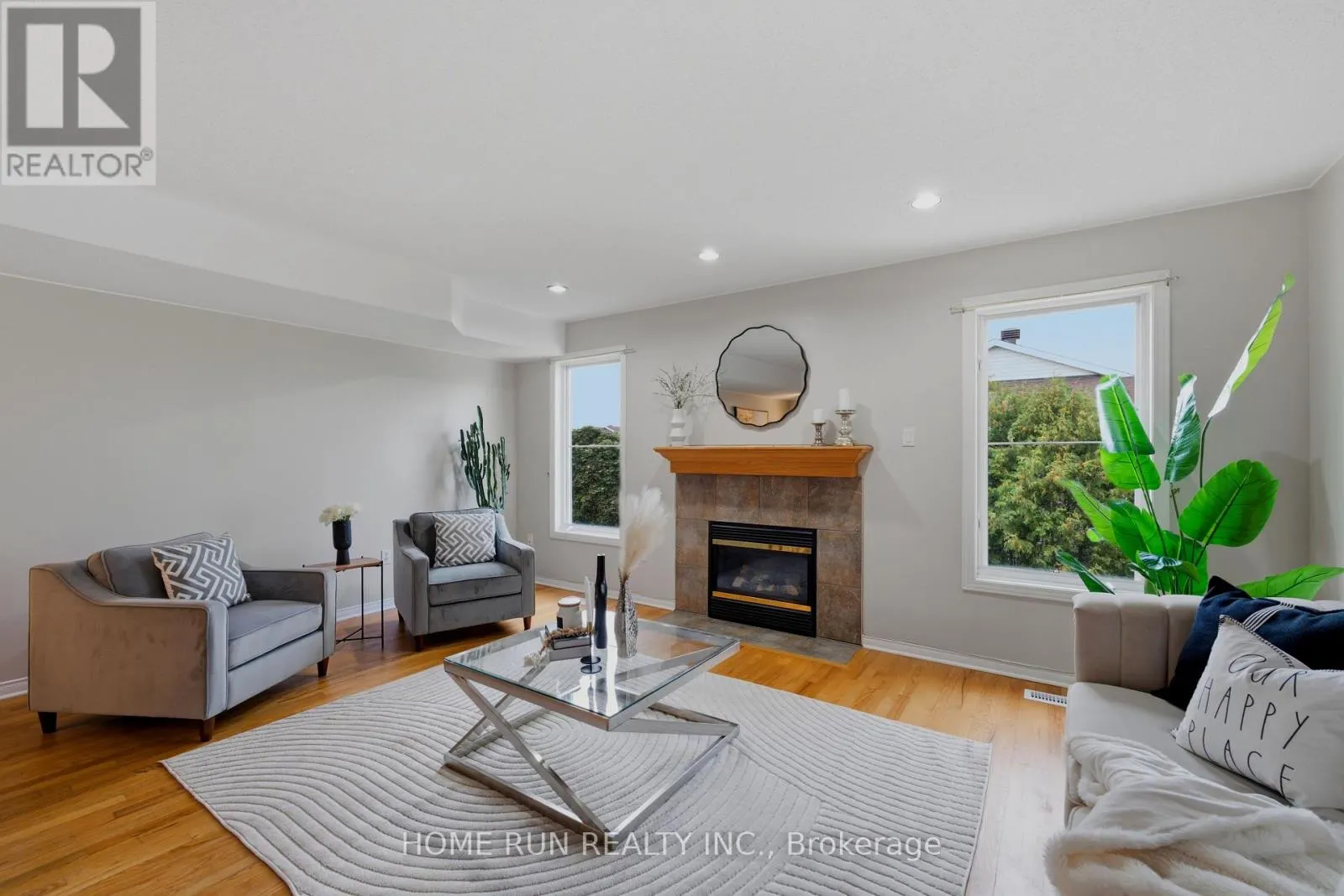 2632 PALINGS PRIVATE