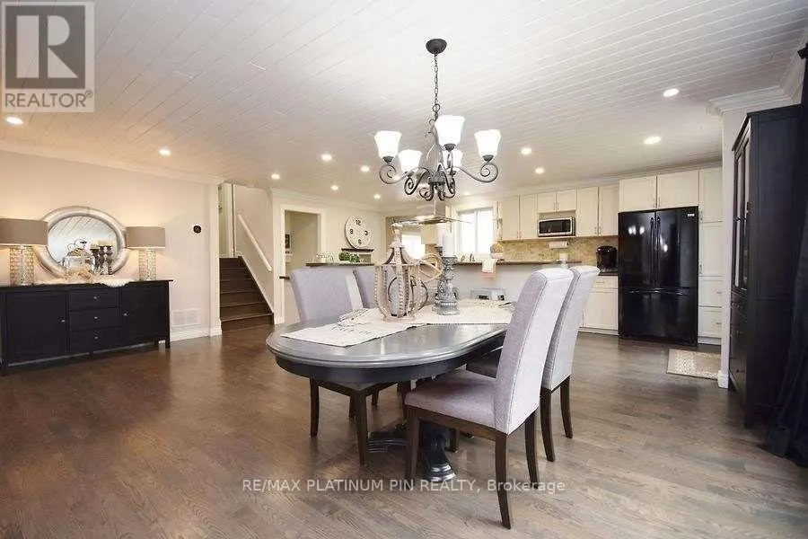 21 LONGFIELD DRIVE