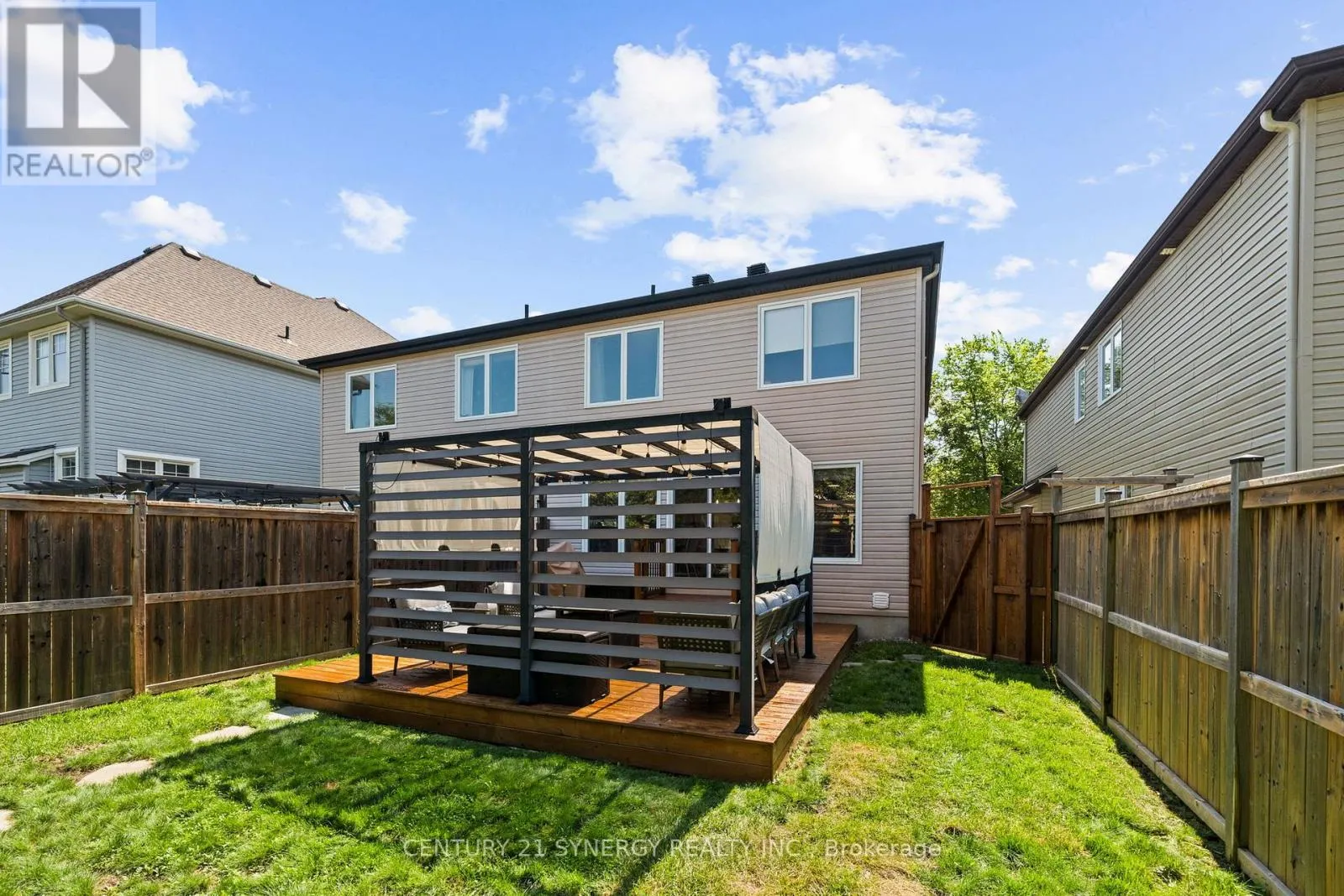 512 CHEROKEE WAY