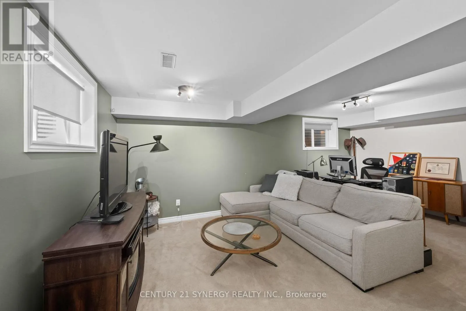 512 CHEROKEE WAY
