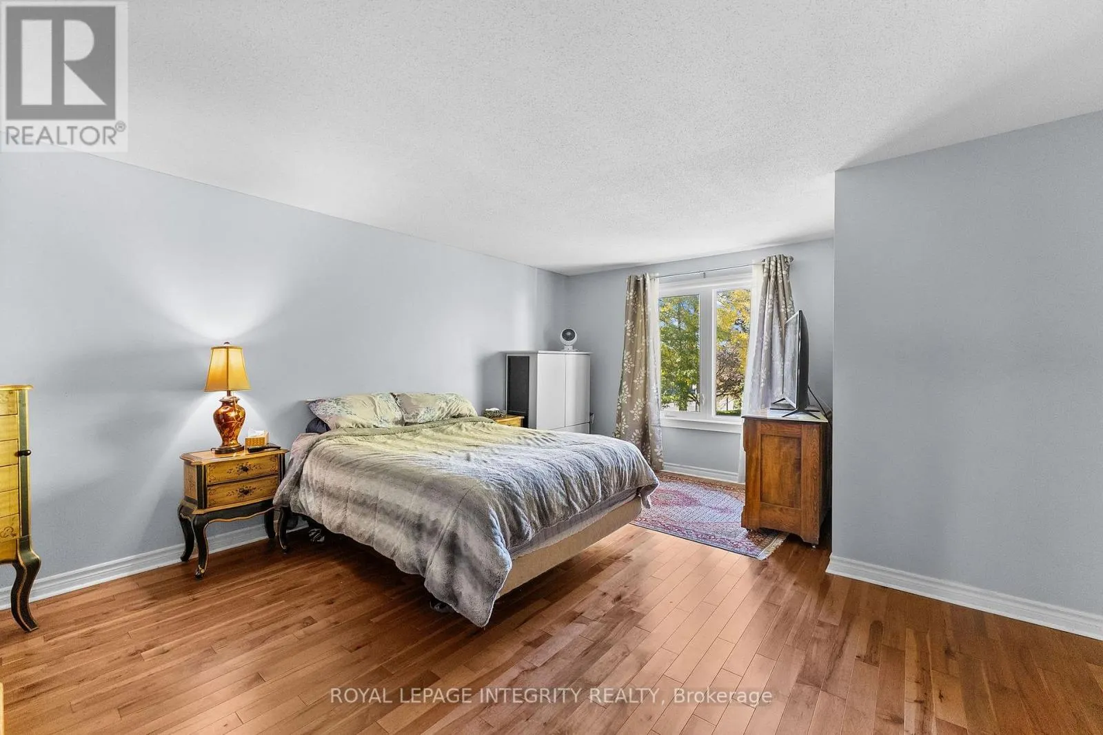 1930 ASHMONT STREET