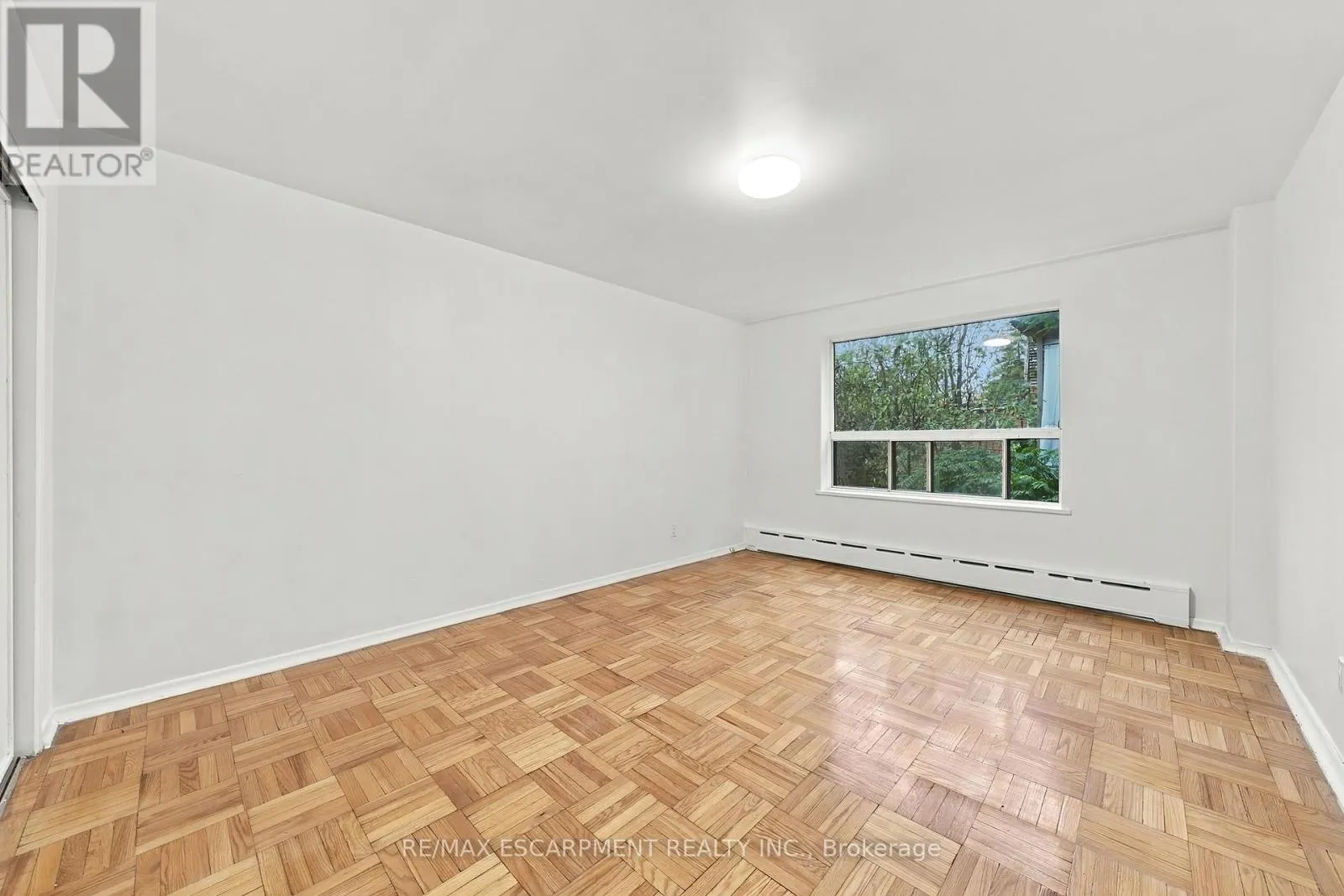 309 - 325A JAMES STREET S