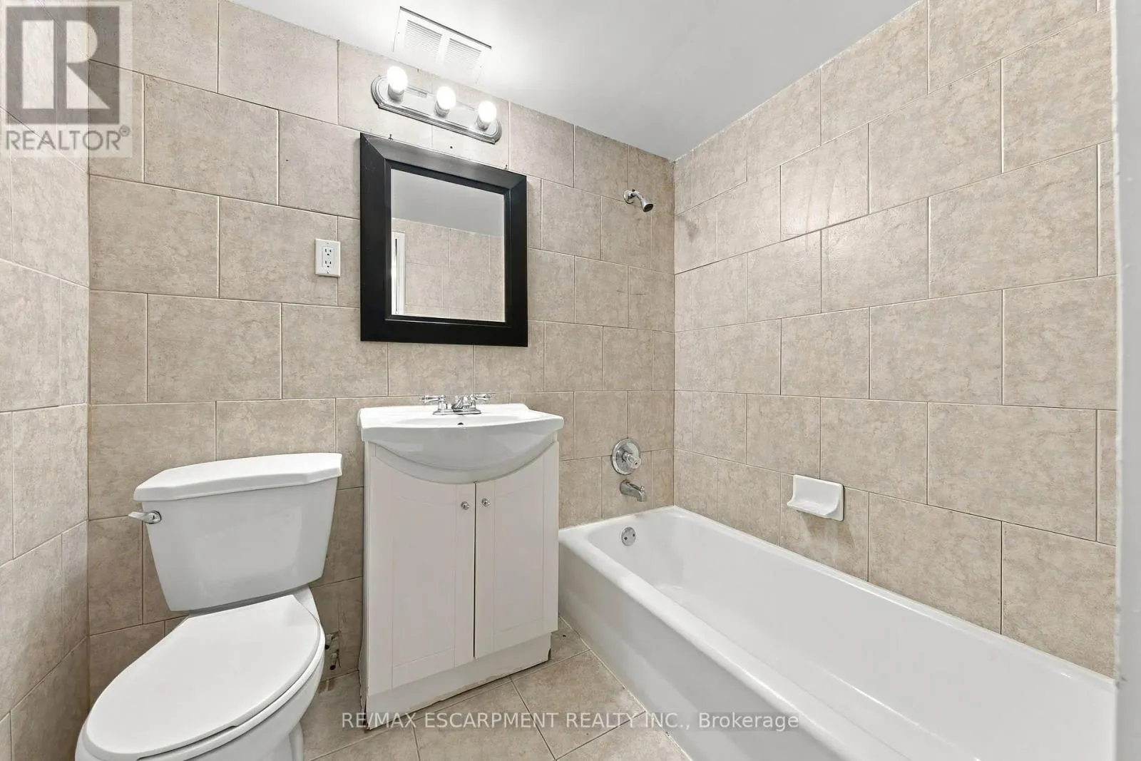 309 - 325A JAMES STREET S