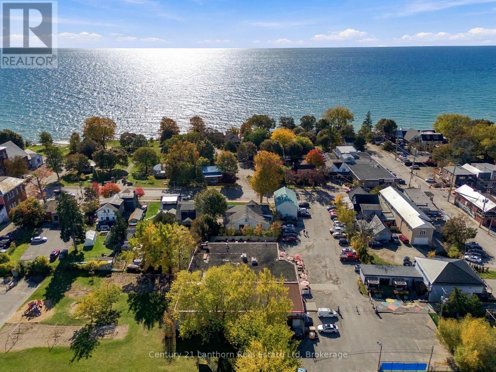 A - 260 WELLINGTON MAIN STREET #A
