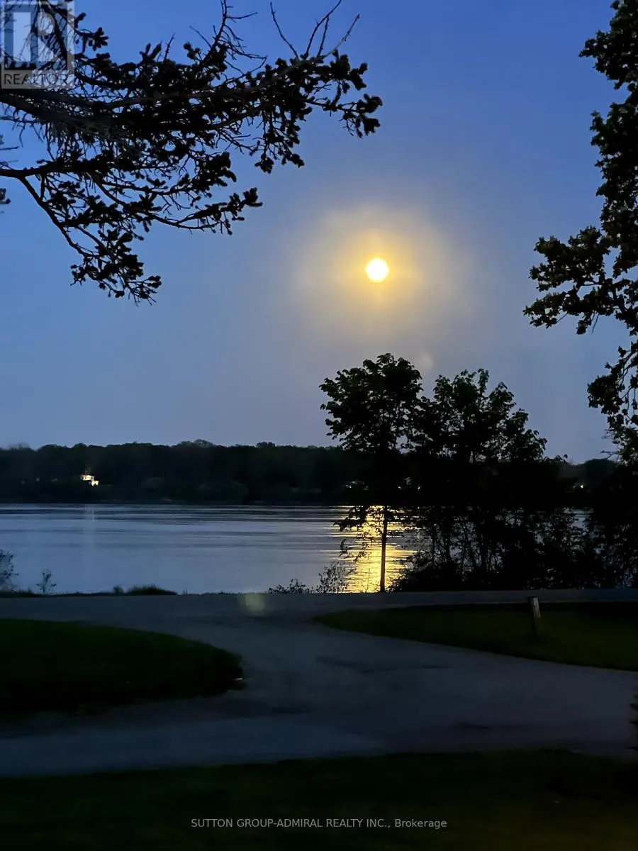 MAIN - 9767 NIAGARA RIVER PARKWAY