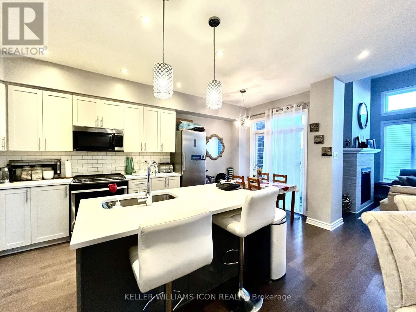 116 LARIMAR CIRCLE