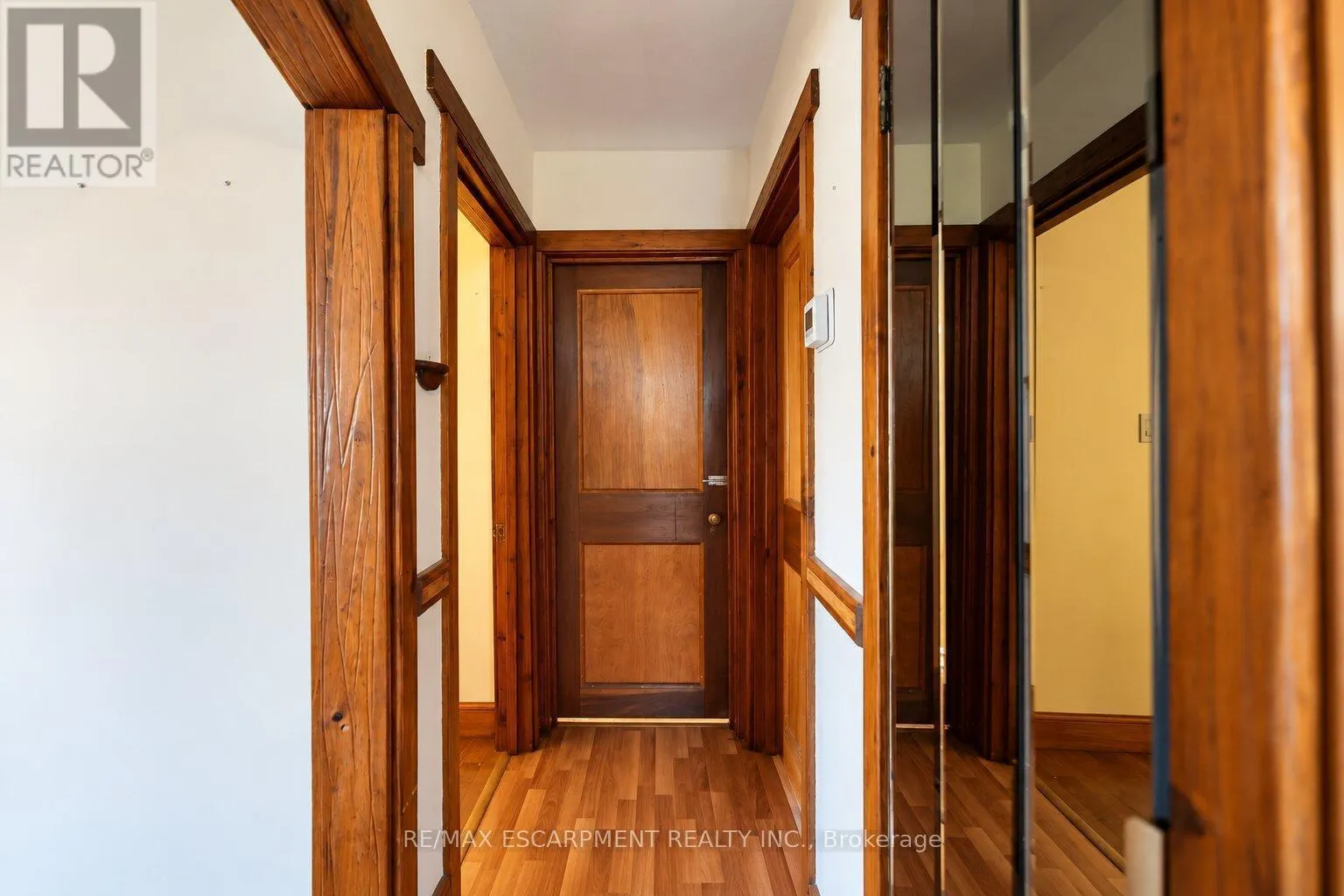 28 SHADYSIDE AVENUE