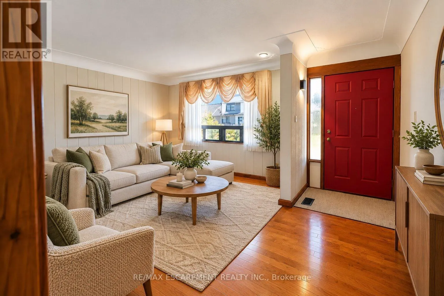 28 SHADYSIDE AVENUE