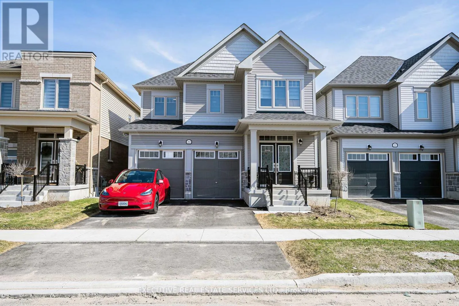 283 REA DRIVE N