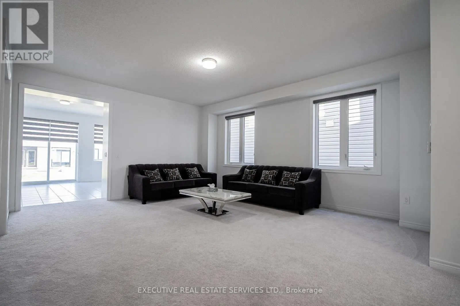 283 REA DRIVE N