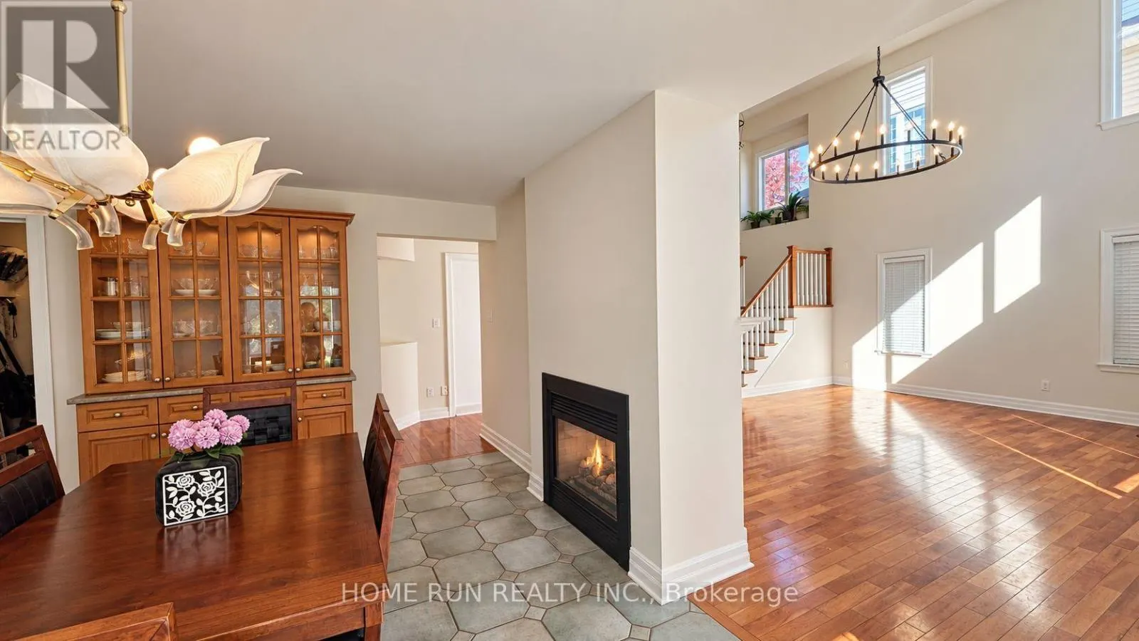 124 RIDGEFIELD CRESCENT