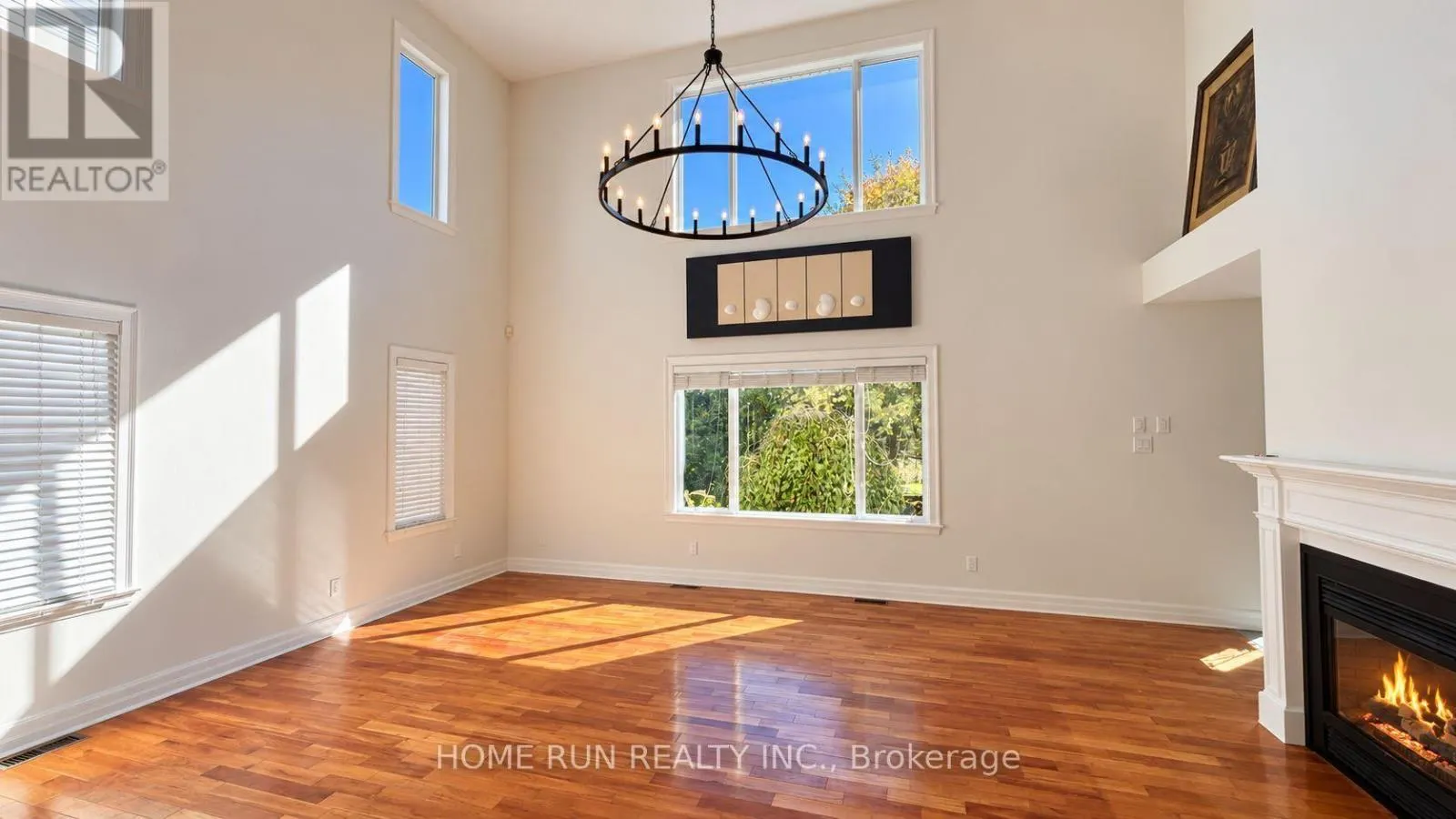 124 RIDGEFIELD CRESCENT
