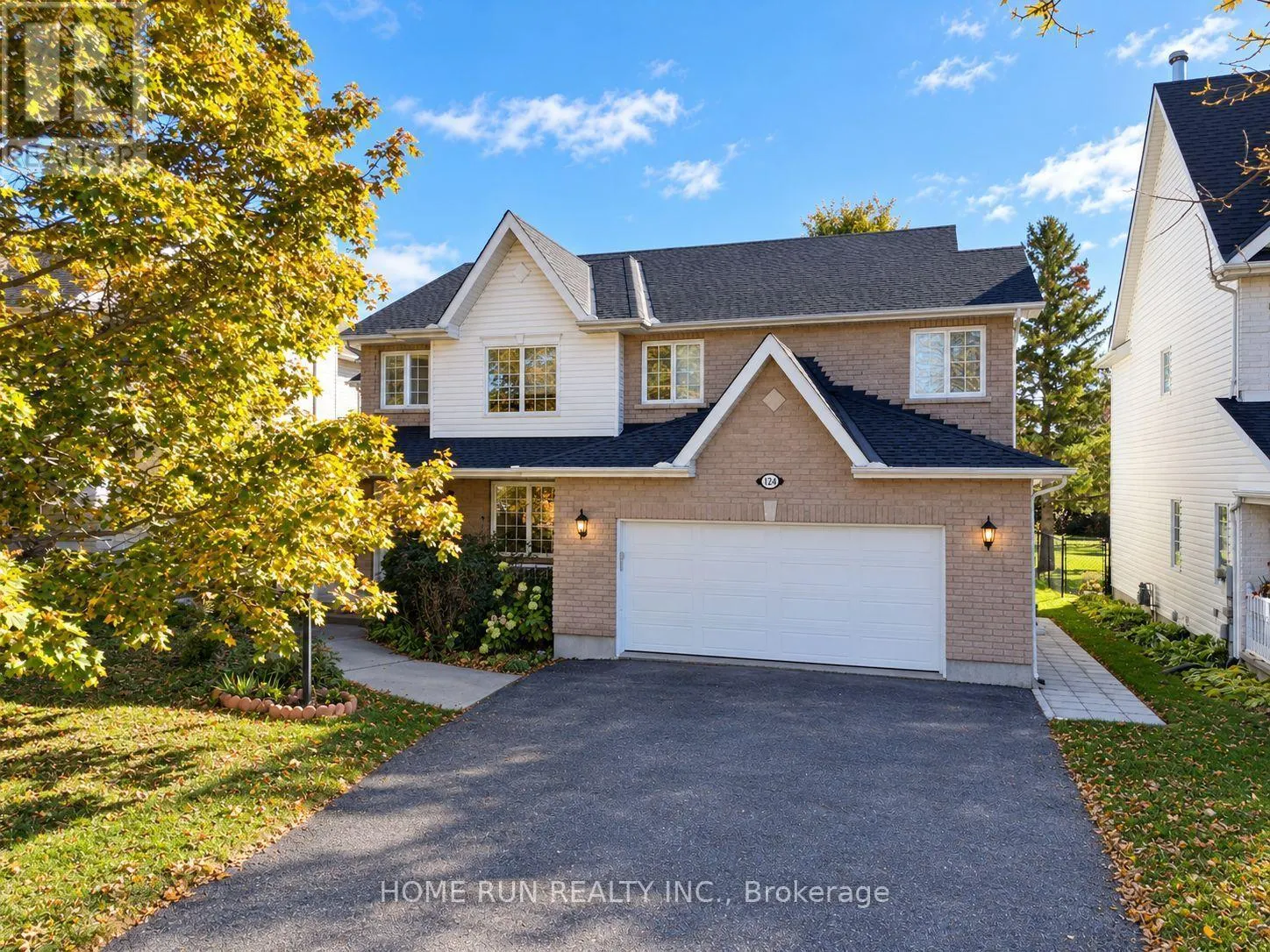 124 RIDGEFIELD CRESCENT