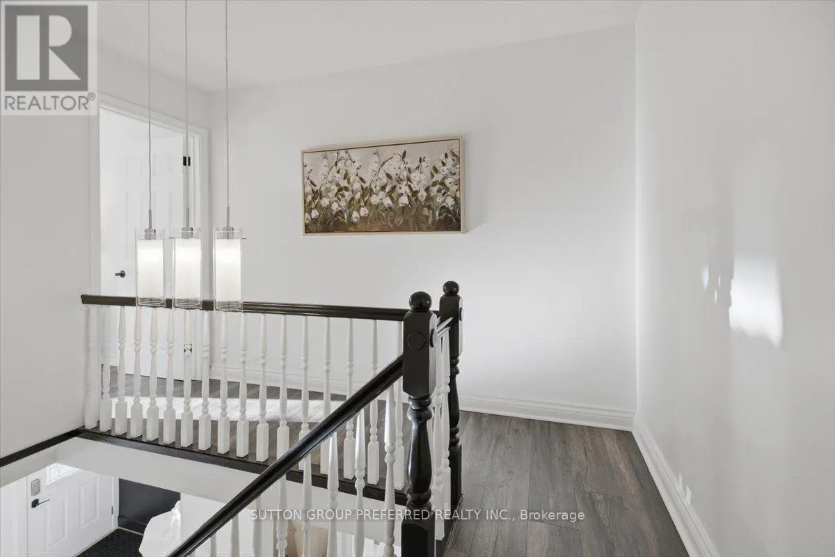 74 WINDING WOODS CRESCENT