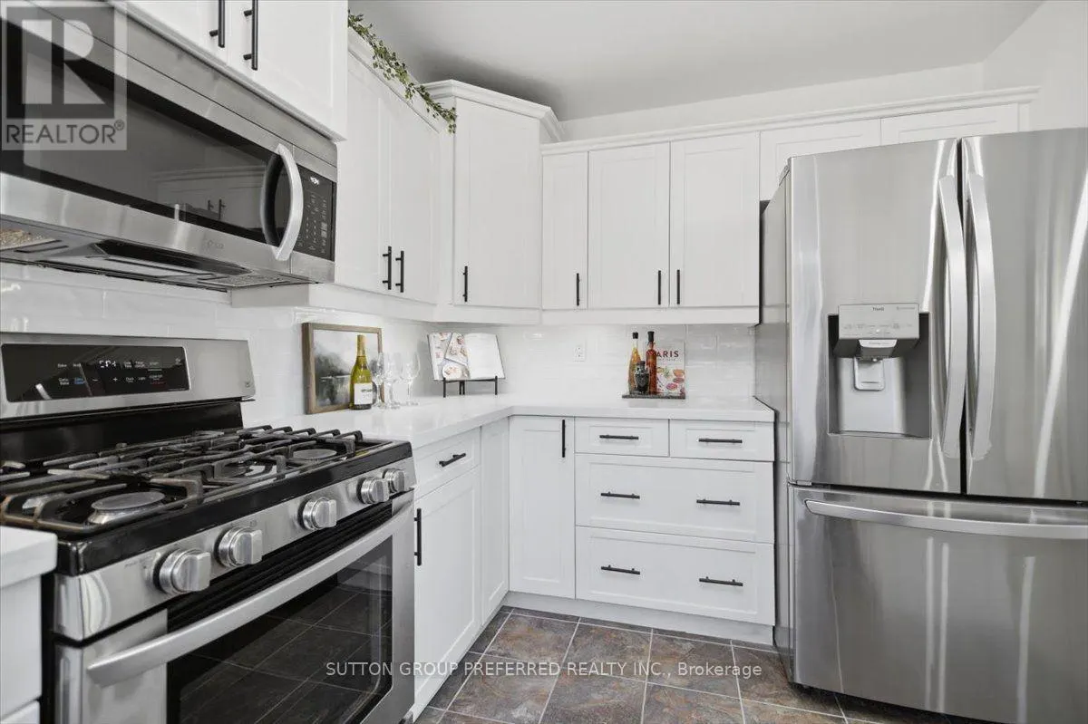 74 WINDING WOODS CRESCENT