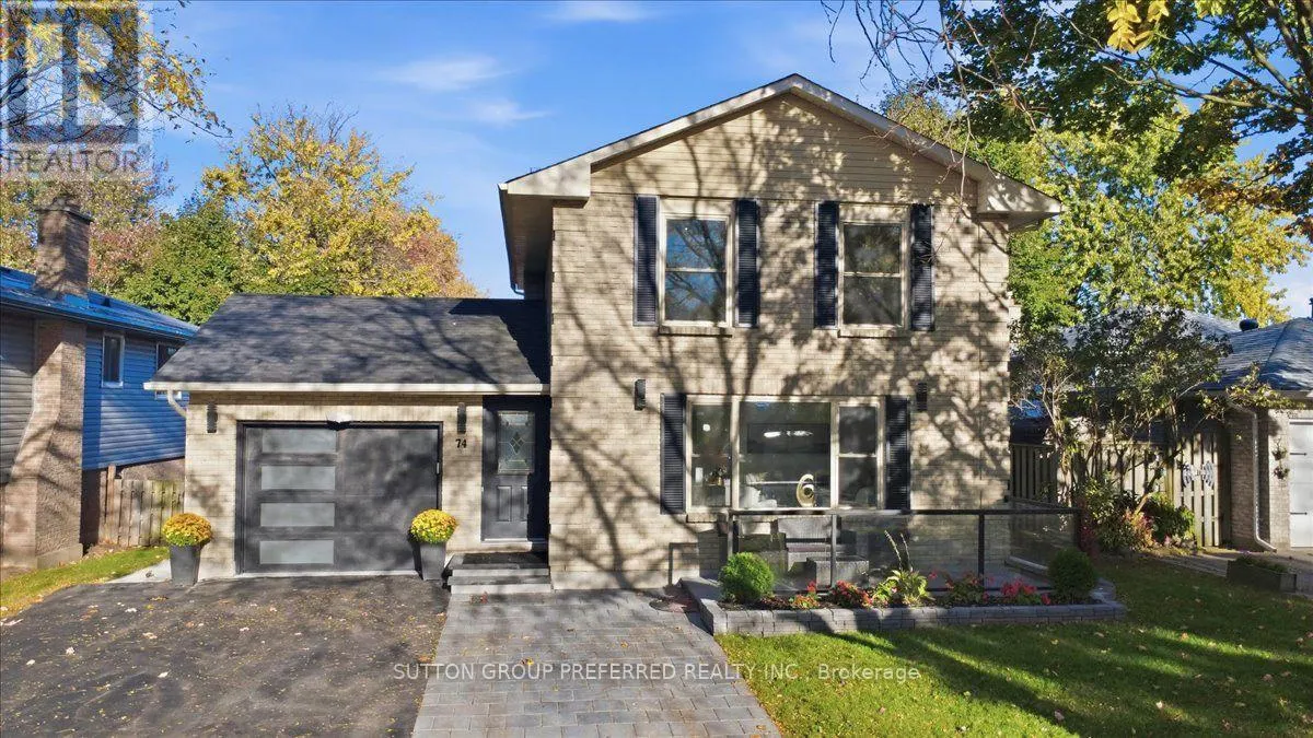 74 WINDING WOODS CRESCENT