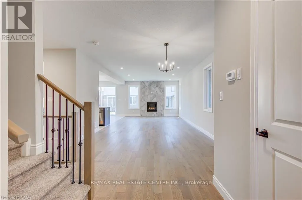 1761 FINLEY CRESCENT
