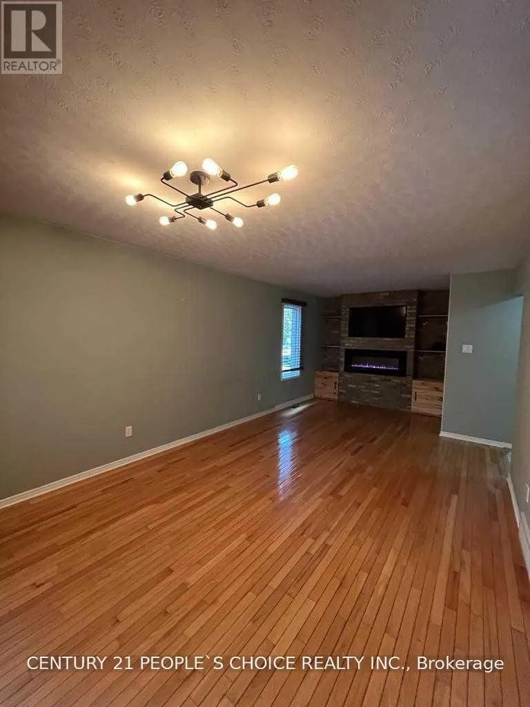 156 POCHARD LANE