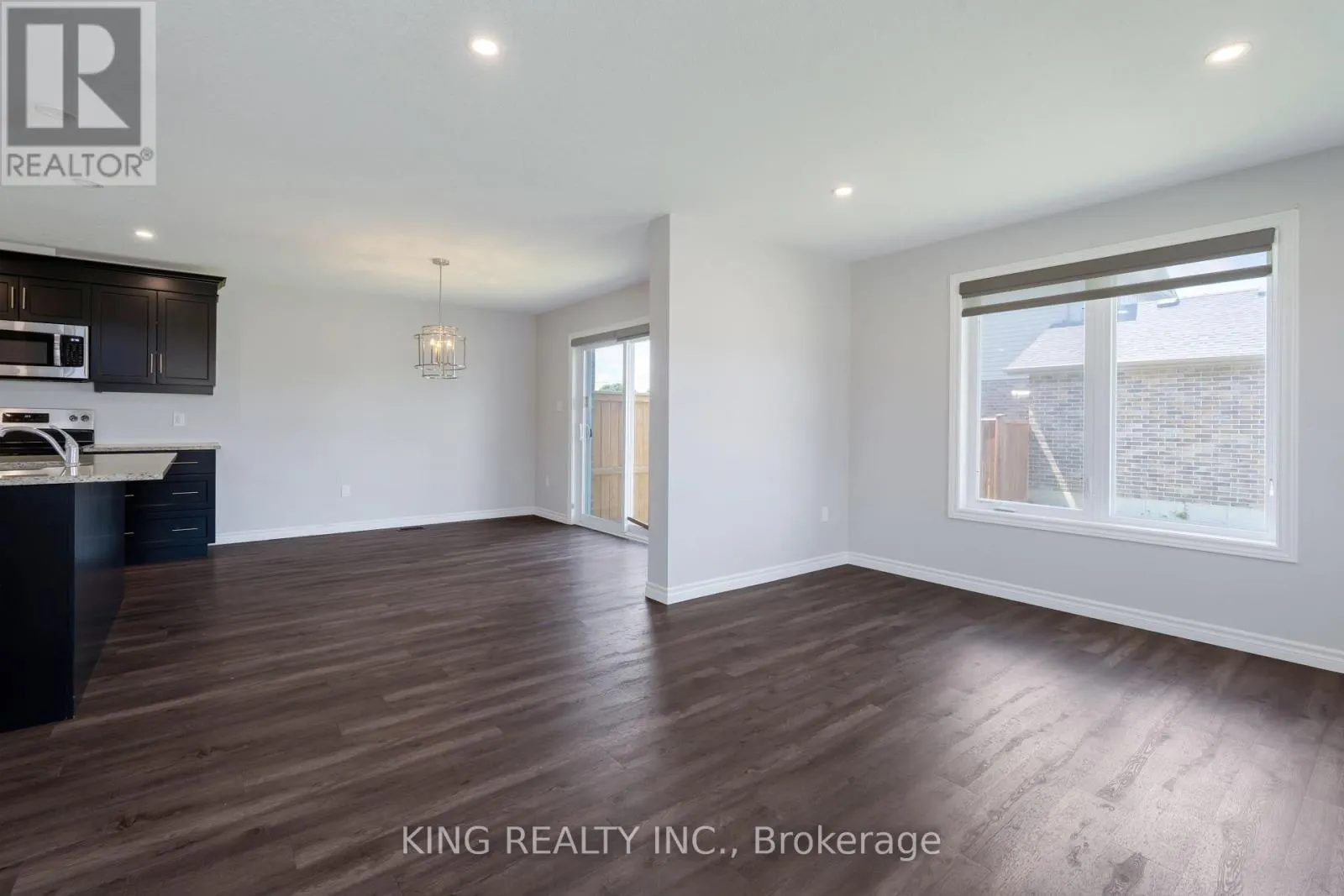 1 - 28 MINLER STREET #1