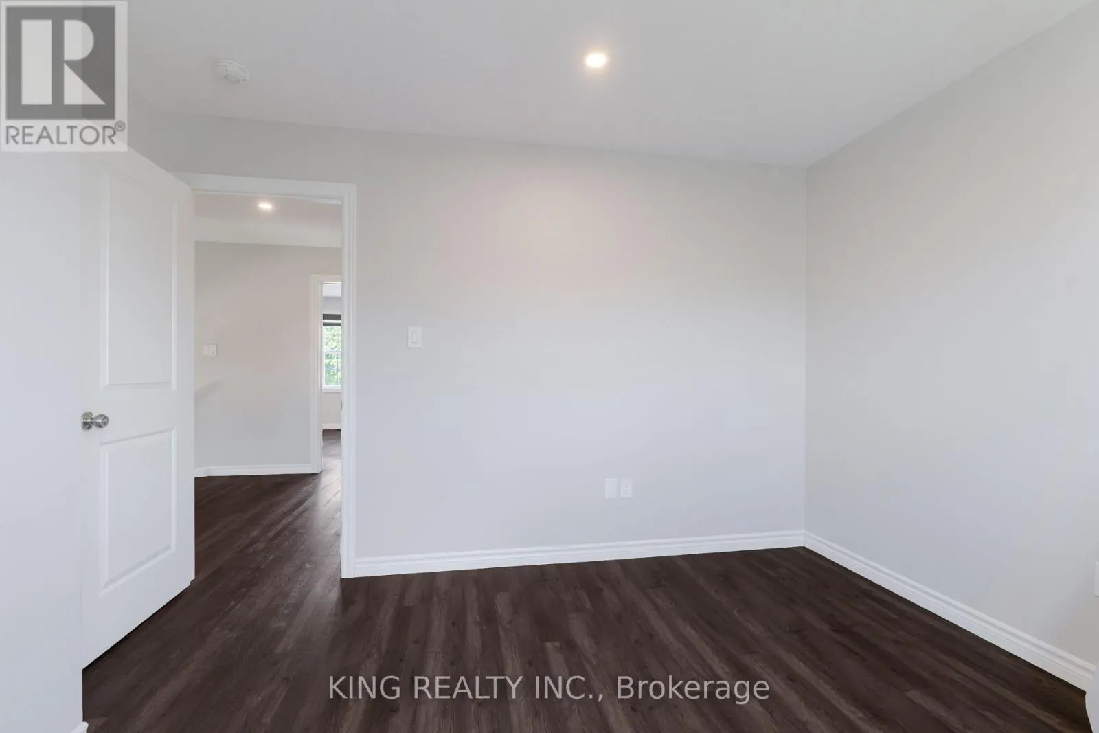 1 - 28 MINLER STREET #1