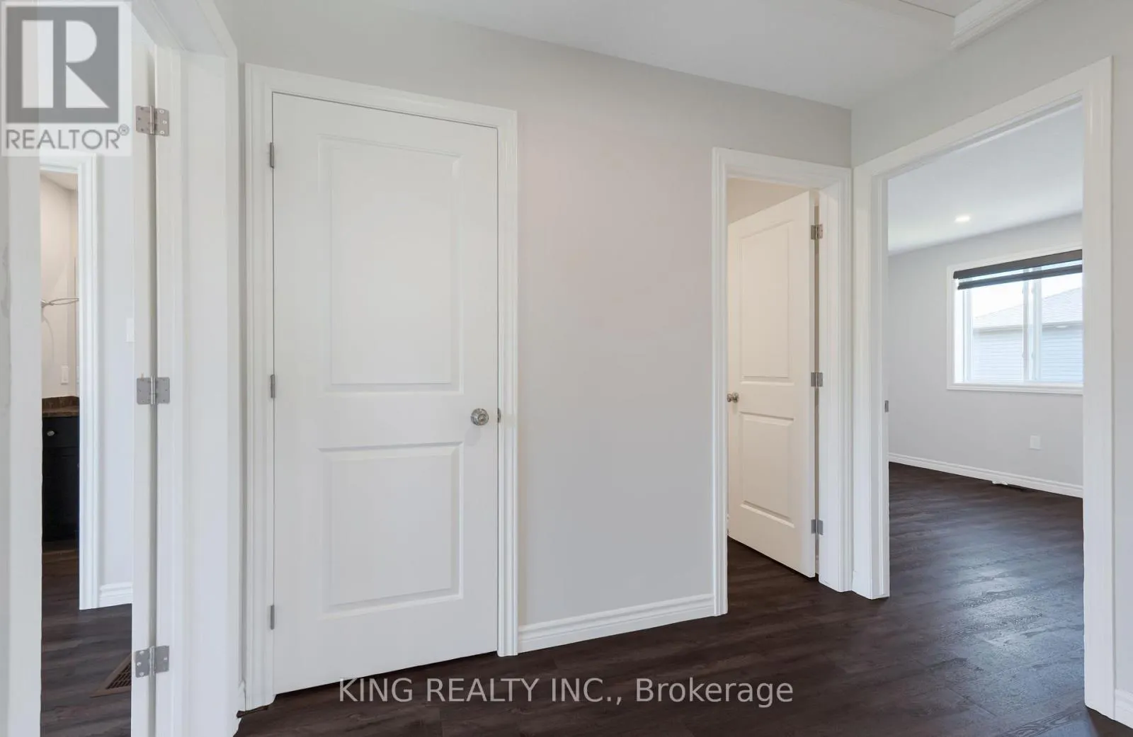 1 - 28 MINLER STREET #1