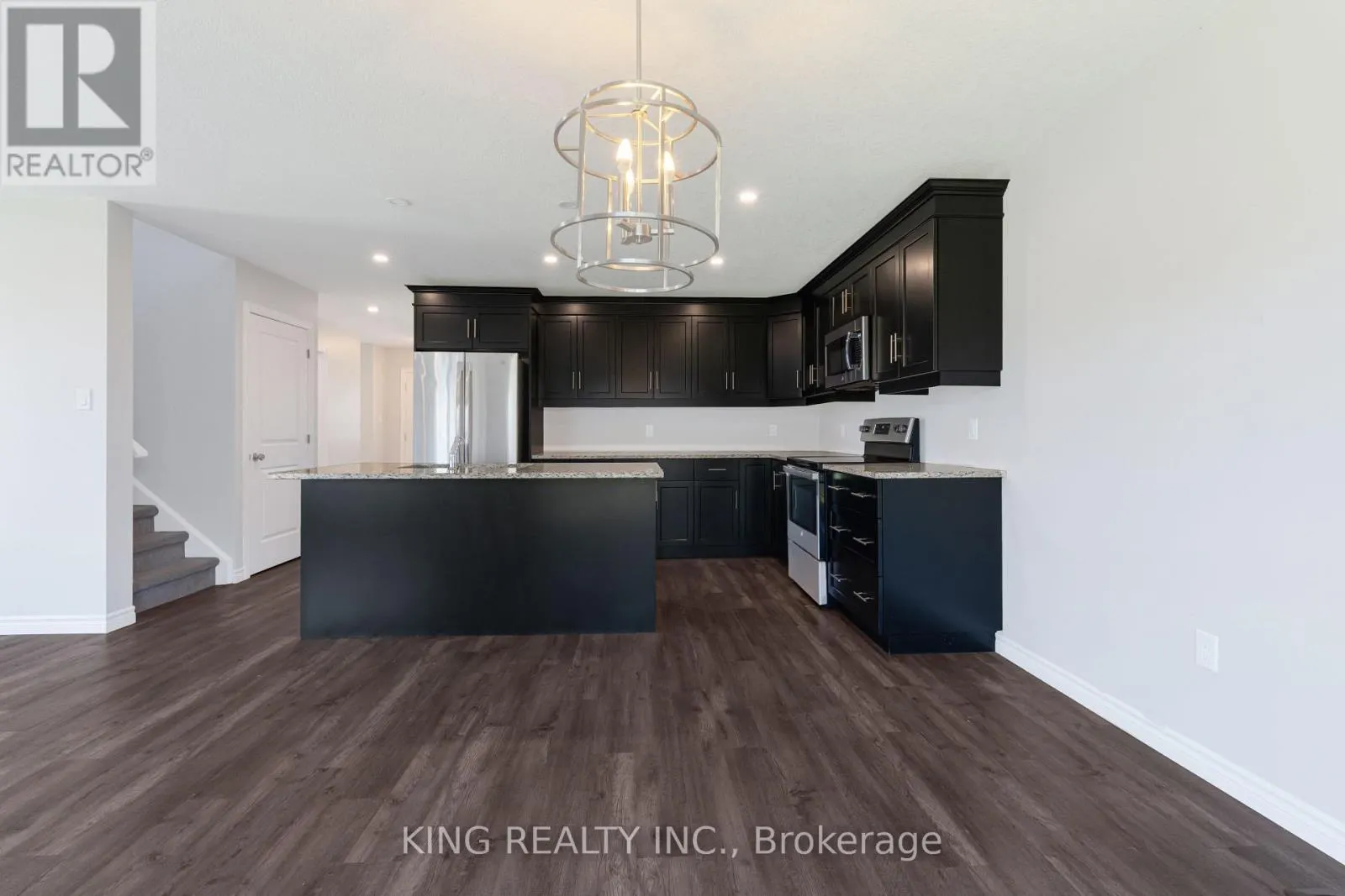 1 - 28 MINLER STREET #1