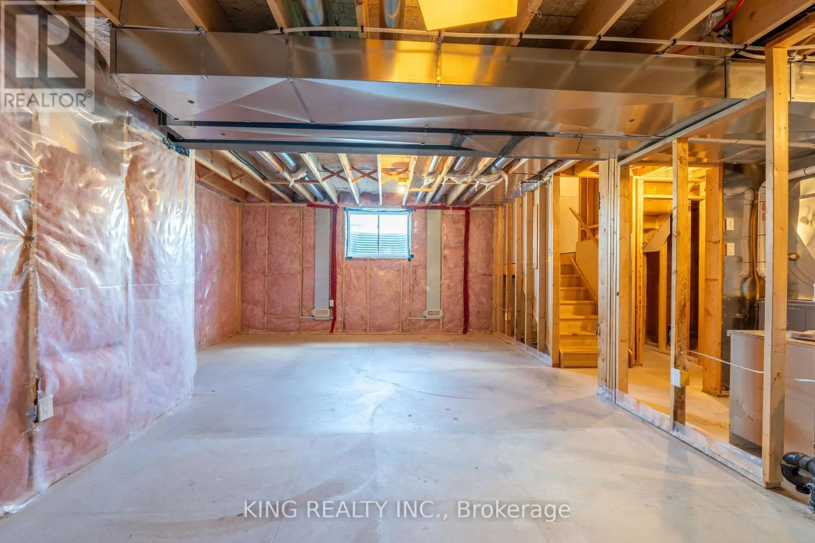1 - 28 MINLER STREET #1