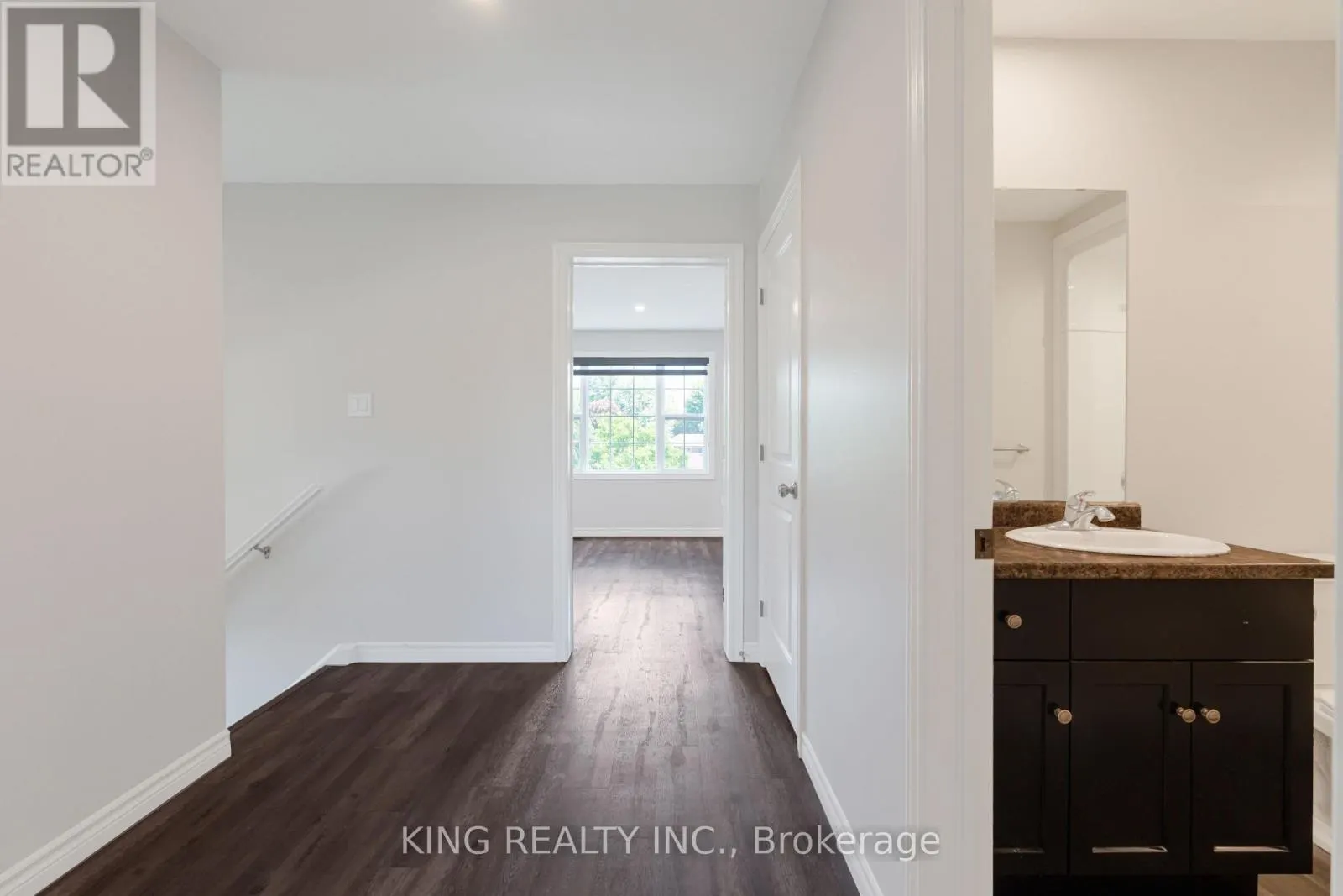 1 - 28 MINLER STREET #1