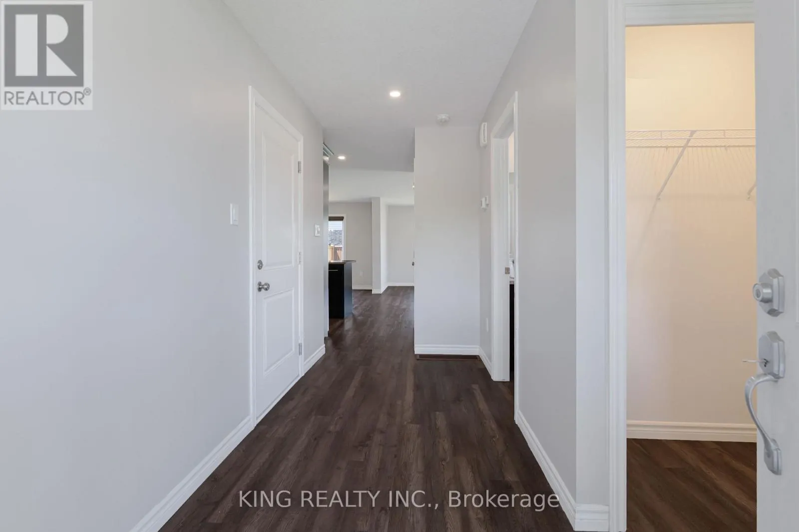 1 - 28 MINLER STREET #1