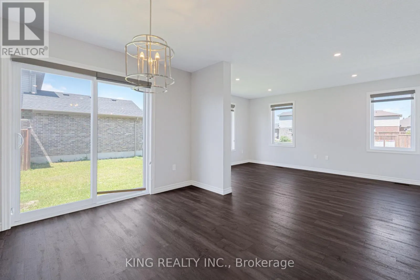 1 - 28 MINLER STREET #1