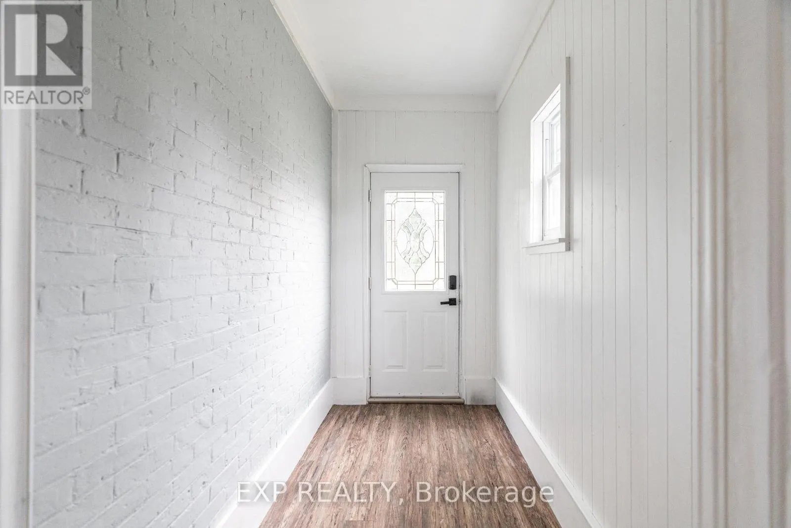354 SPRUCE STREET