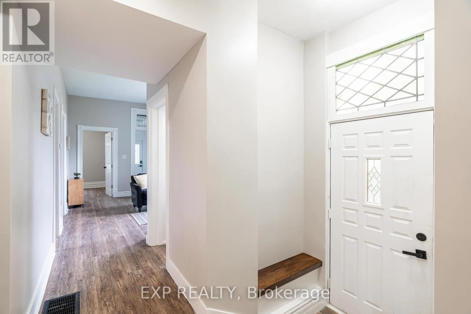 354 SPRUCE STREET