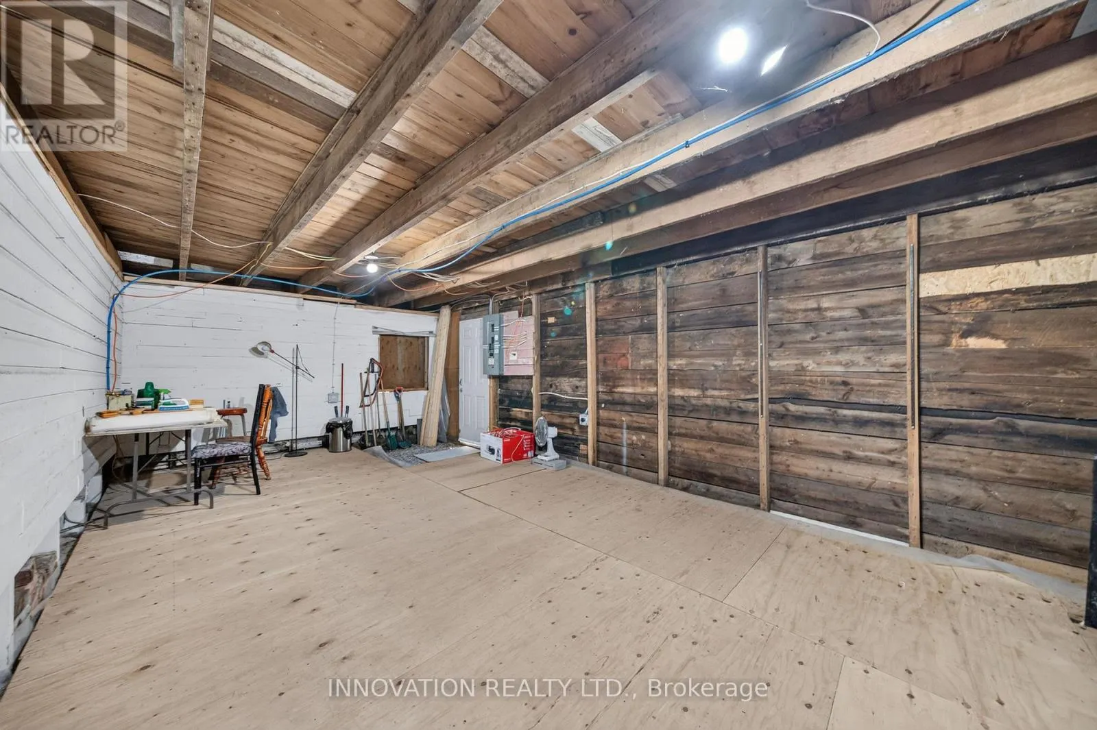 2686 NARROWS LOCKS ROAD