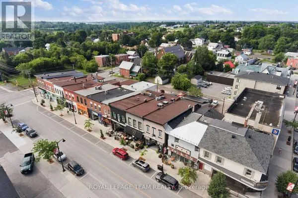 26 ELGIN STREET W