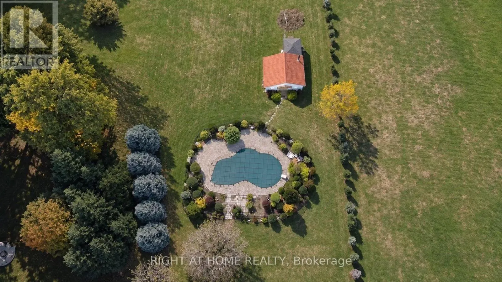 3 CEDAR AVENUE