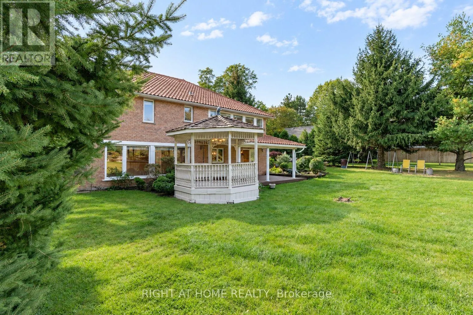 3 CEDAR AVENUE