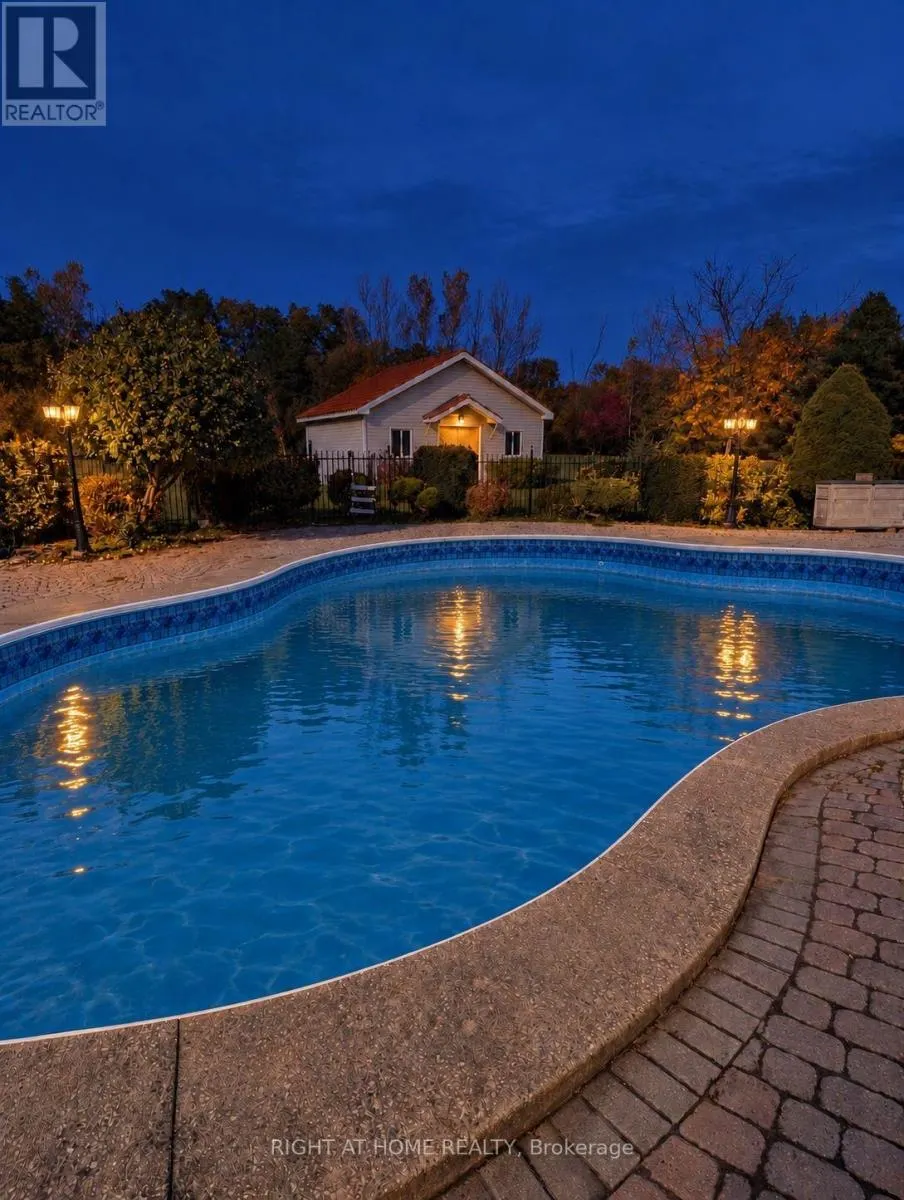 3 CEDAR AVENUE