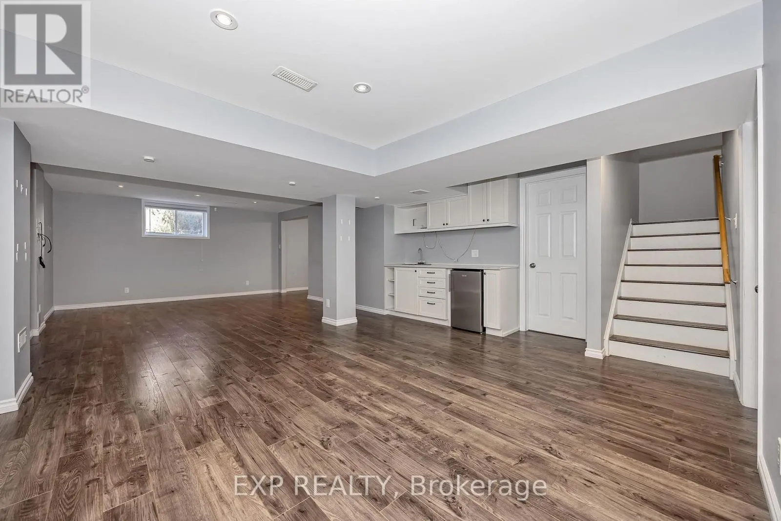 778 BOWERCREST CRESCENT